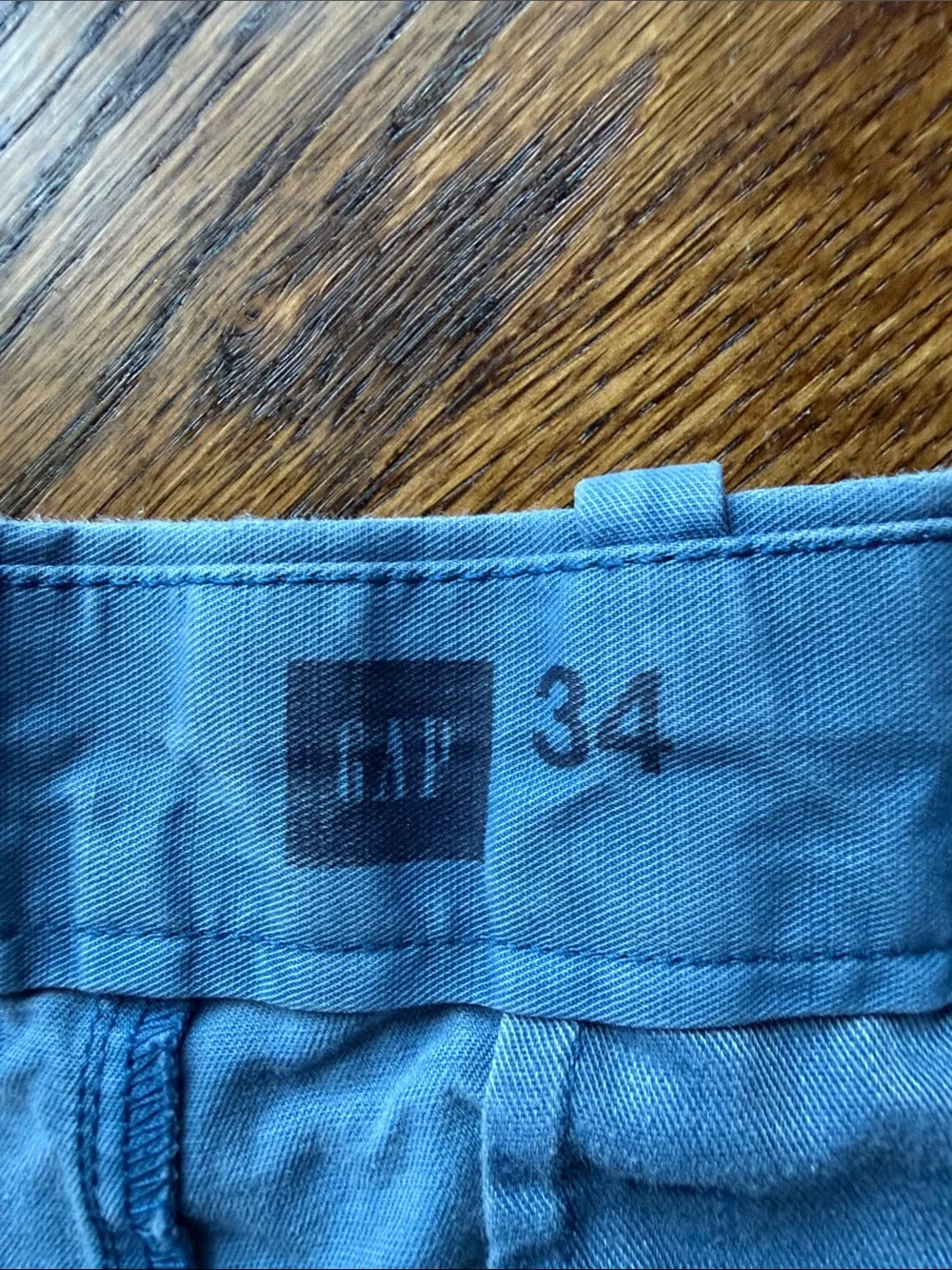 E GAP Blue Men’s 34 Flat Front Chino Shorts